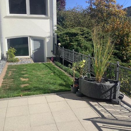 Ferienwohnung Zur Sperrmauer Edersee Luaran gambar